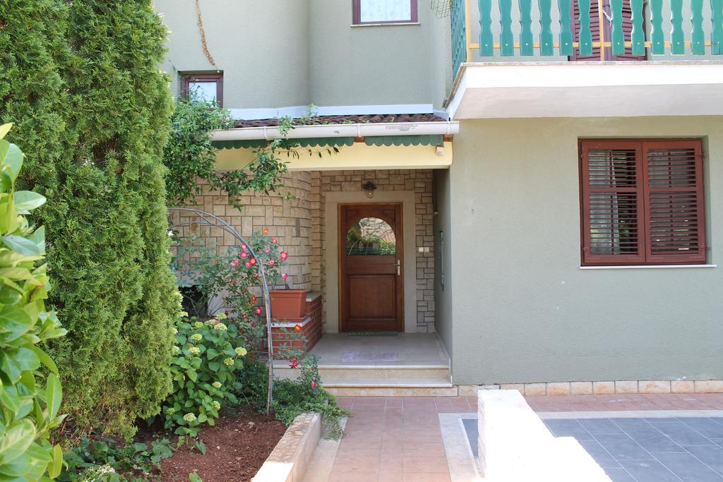 Apartment Rita 1